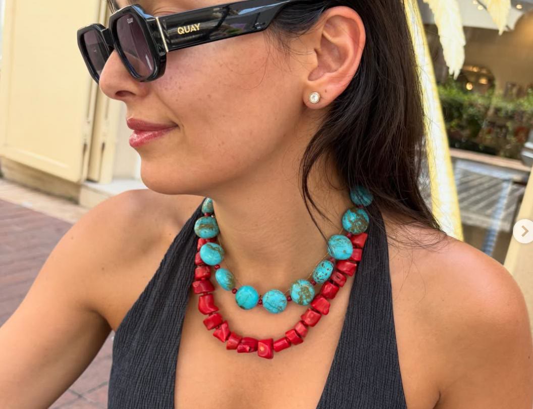 Coral necklace in chunky bamboo coral